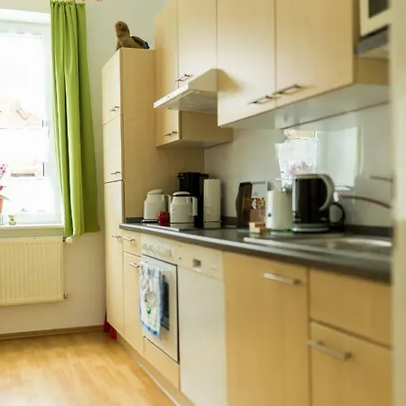 Schermer Apartment *